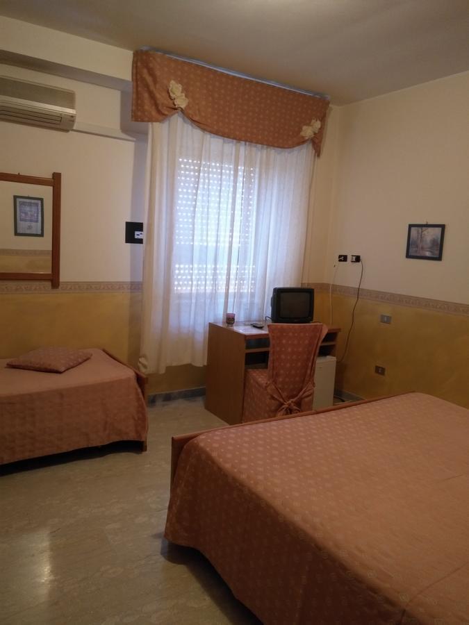 Affittacamere Diavin Vibo Valentia Exteriér fotografie