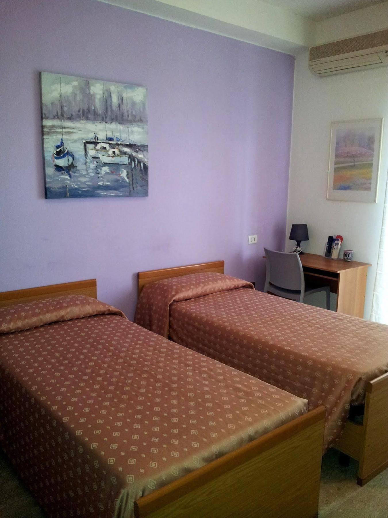 Affittacamere Diavin Vibo Valentia Exteriér fotografie